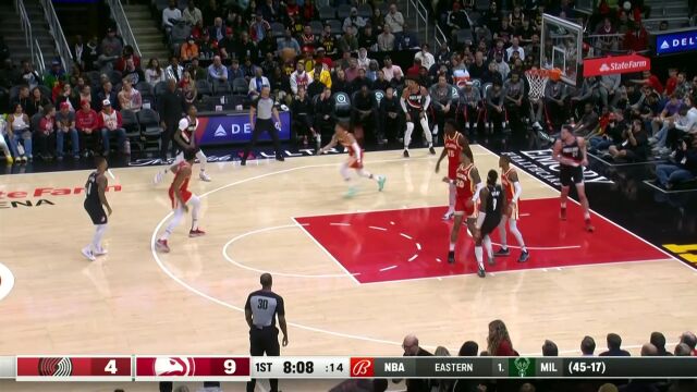 手感准的不像话！利拉德弧顶三分精准狙击