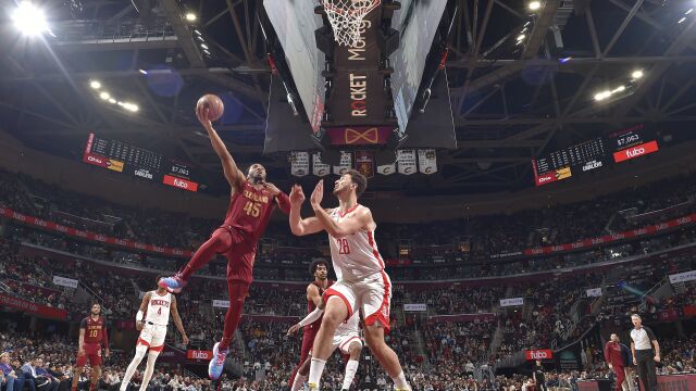 米切尔vs火箭集锦 22+5串联球队取得胜利