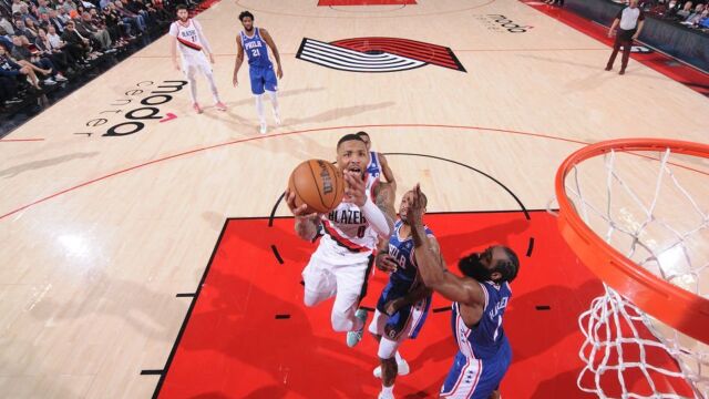 NBA·76人105-95开拓者