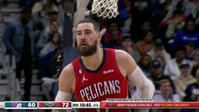 锡安突然传球出其不意 瓦兰丘纳斯小勾手纵享丝滑