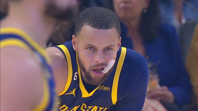 NBA常规赛：灰熊vs勇士中文解说全场回放