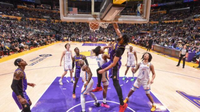 戴维斯vs雷霆集锦 全场37+14关键前场篮板锁定胜局