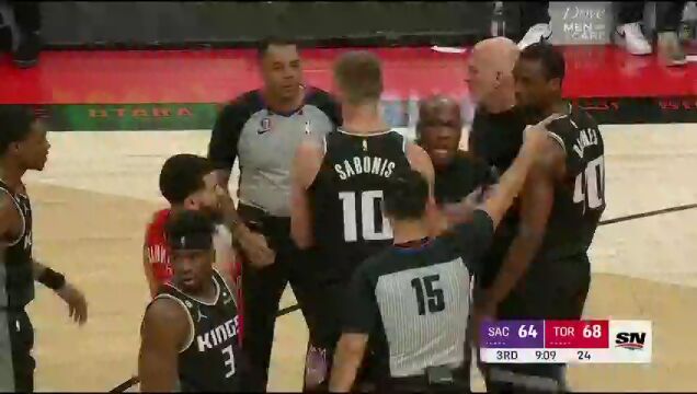 NBA常规赛：国王vs猛龙第3节中文解说回放