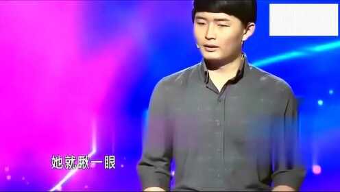 男子吹自己有10亿银行流水，女友问从哪来的，男子的回答太逗了！