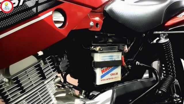 八年车龄的YAMAHA YBR125摩托车尾部总有异响,撬个弹簧片能解决