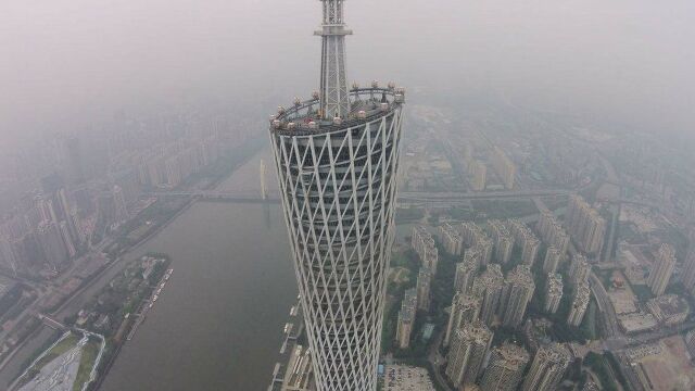 只有钢筋混凝土能建高楼大厦?看中国如何使用新材料打破传统建设