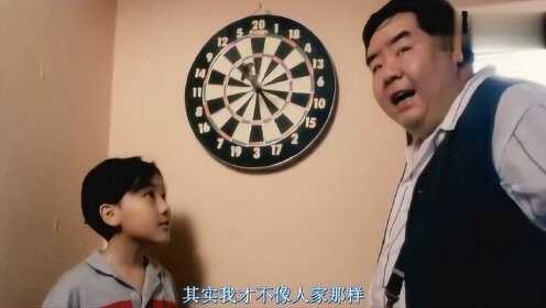男子正在自吹自擂，下一秒却被打脸，这下尴尬了吧