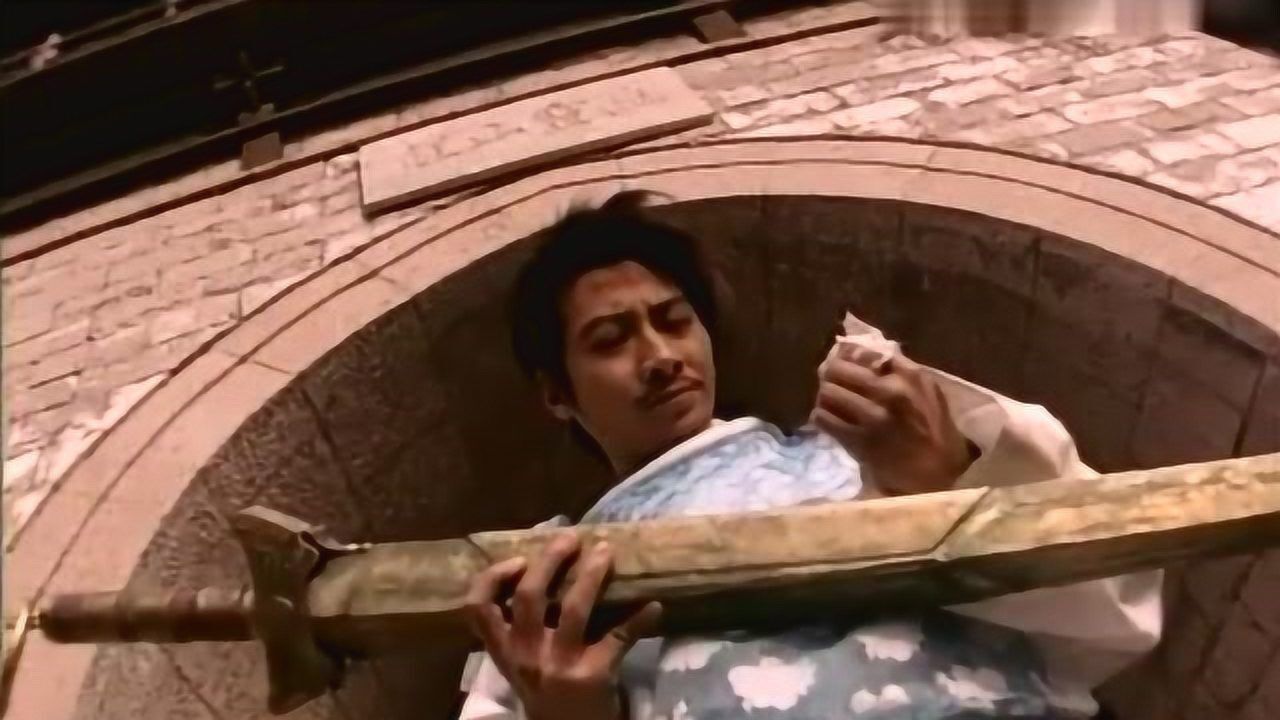 陆小凤传奇真光剑威力无比陆小凤带着宝剑离开幽灵山庄