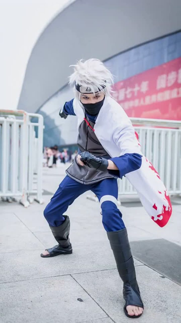 听到这bgm,我这个代理村长又该保护村子了火影忍者 卡卡西cosplay