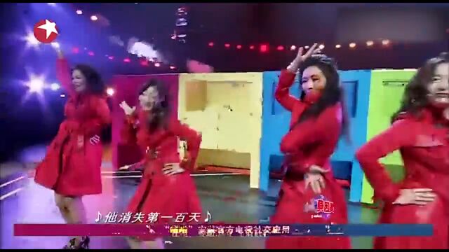 中国辣妈表演《只爱高跟鞋》,动作性感火辣,观众尖叫声不断丨妈妈咪呀