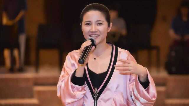 颜丙燕真是一个实力派演员!一部影片获8次最佳女主角!