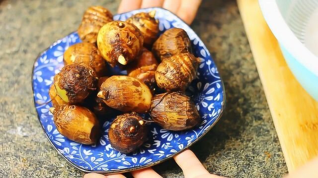 我家芋头从不炒,教你好吃做法,1周吃3次,每次多吃2碗饭