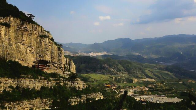 天下五岳只有它不是5A景区,风景非常美丽,但是游客稀少