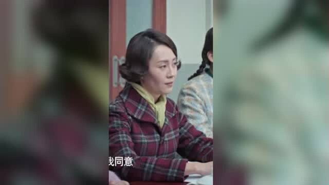 公司的事情一直得不到解决,厂长过度疲劳,进了医院