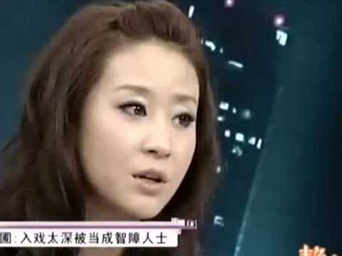 苗圃饰演《樱桃》中的智障母亲,入戏太深,被村民当成傻女人!