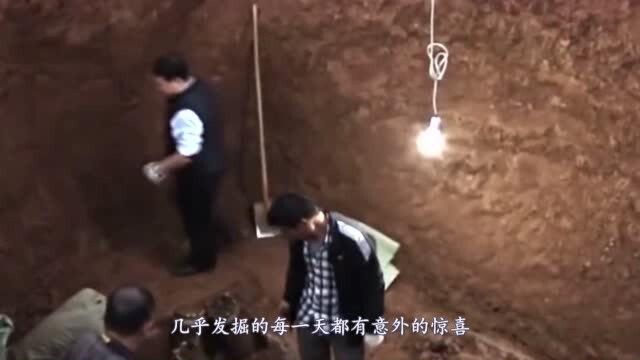 辽宁公主坟发现“不明液体”,专家忍不住呷了一口:有股土腥味!