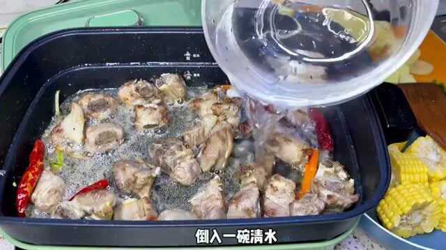 在长沙工作朝九晚五 每月生活开销1W+