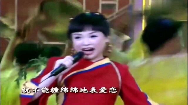 李琼演唱《山路十八弯》,嗓音惊艳全场