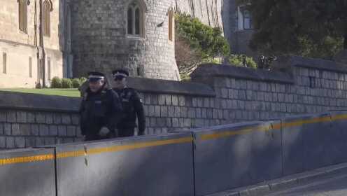 英国女王正在温莎城堡庆祝圣诞 陌生男子持弩箭闯入被捕