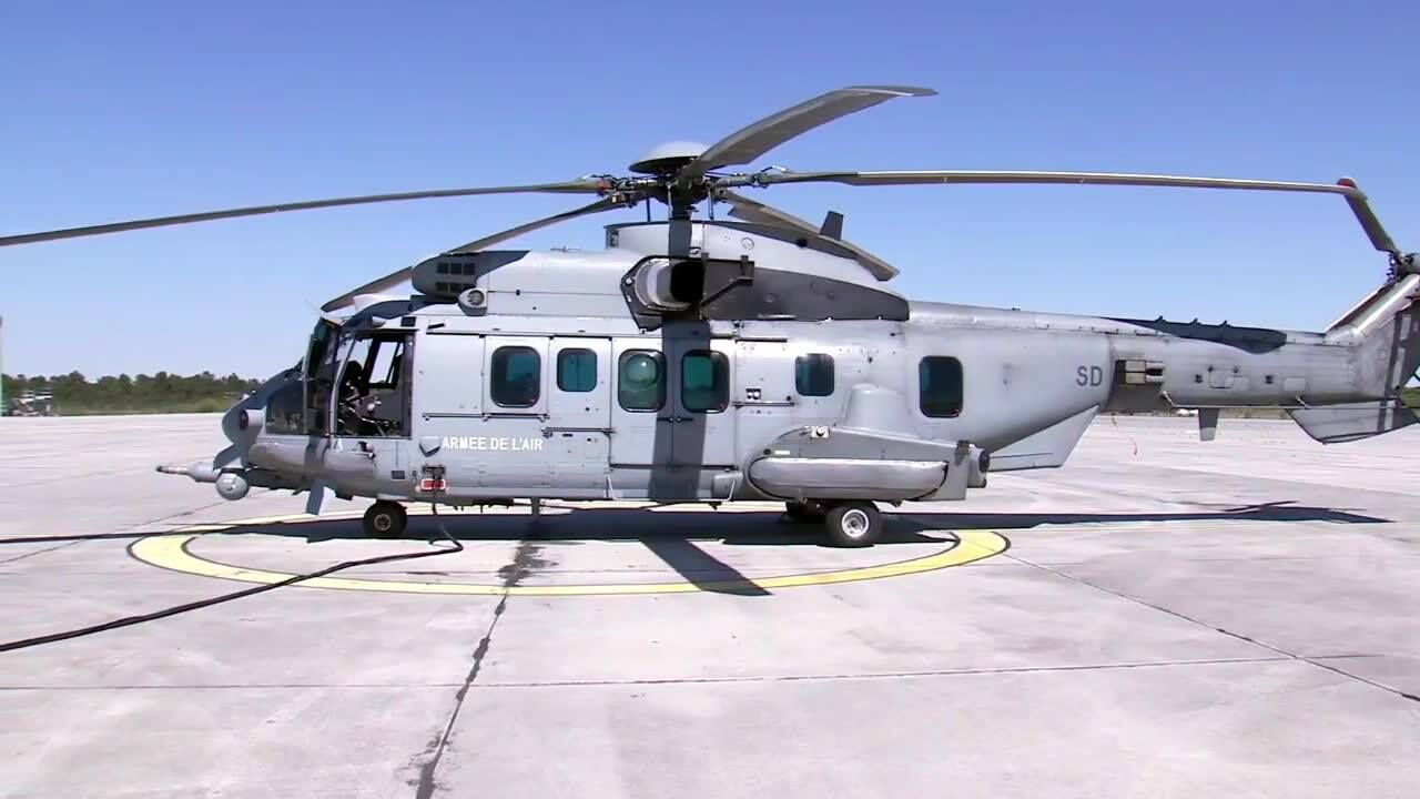欧直ec725狞猫直升机