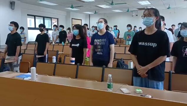 广东药科大学药学类217班主题团日学习活动