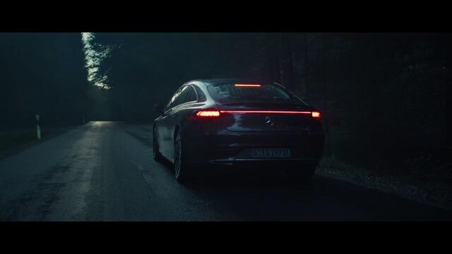 MercedesBenz – AWAKE