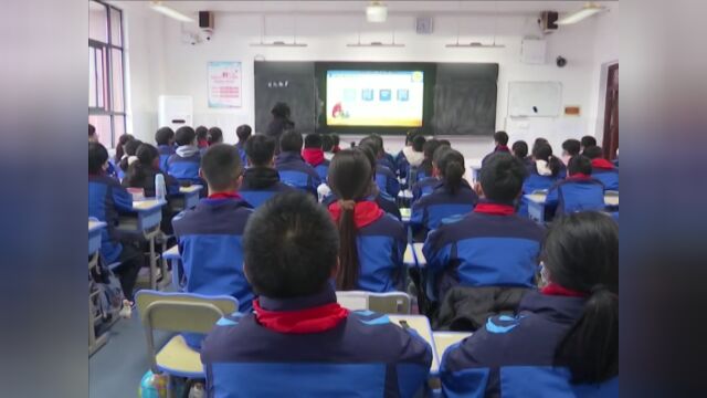 “全国示范” 潜江这所学校……