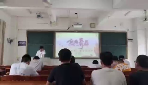 广东海洋大学数学与计算机学院物联1212