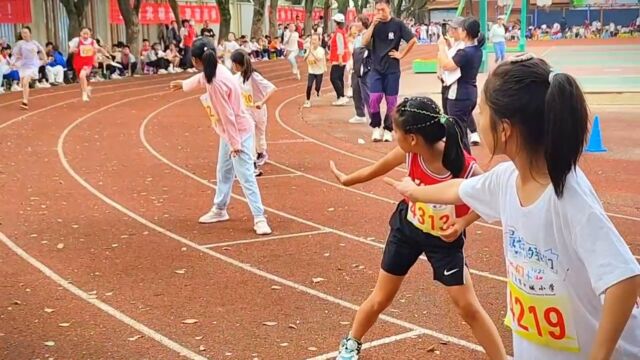 女子4x100接力