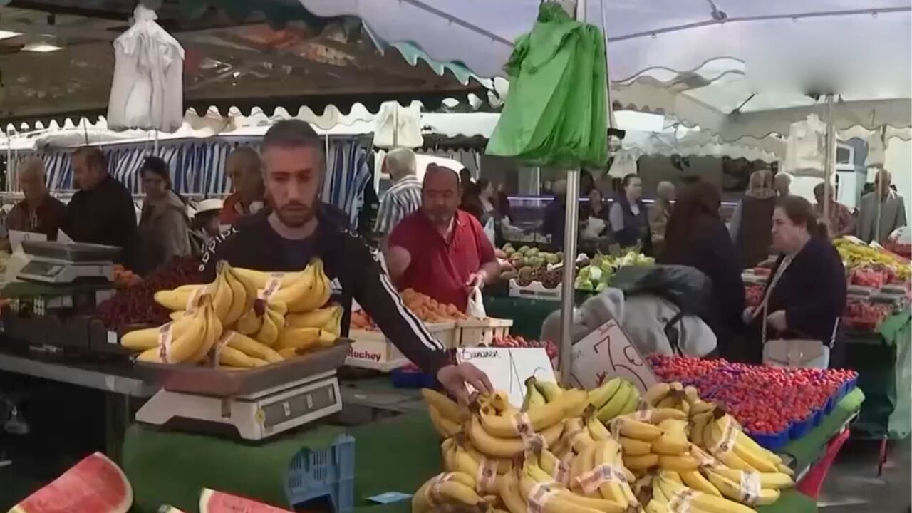 德国:食品价格高企,寻求食物救济家庭更多