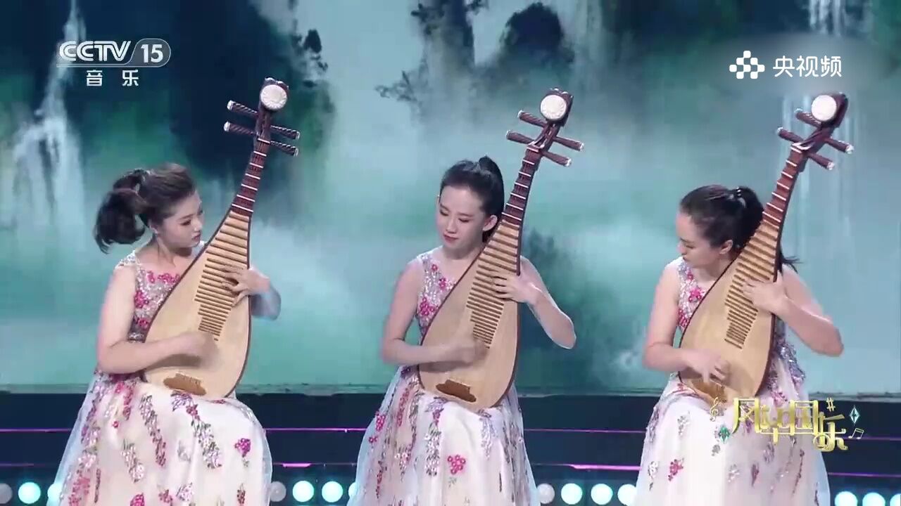 激情澎湃,山东艺术学院泉韵琵琶乐团演奏《武松打虎》,音乐武松,琵琶激荡