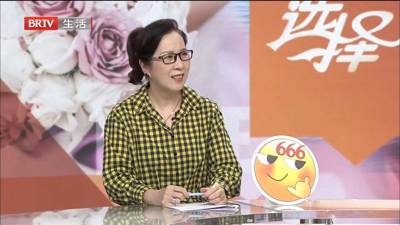 对于杨女士的鼓励,黄叔做出了大胆的举动,感觉两人马上就能成