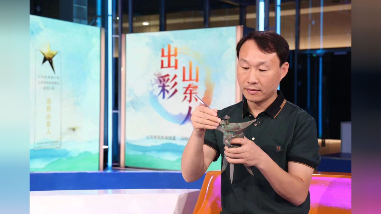 在省博修文物是什么体验?《出彩山东人》专访青年修复师任伟