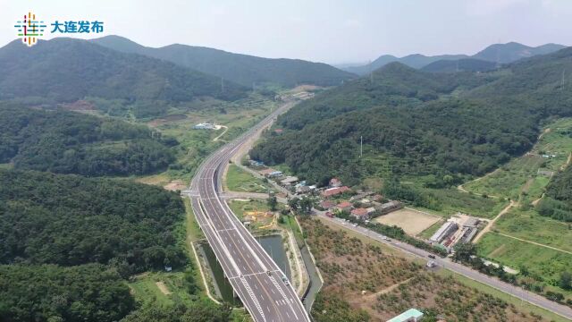 旅顺启明路“大峡谷”封闭维修,中部通道通车了~