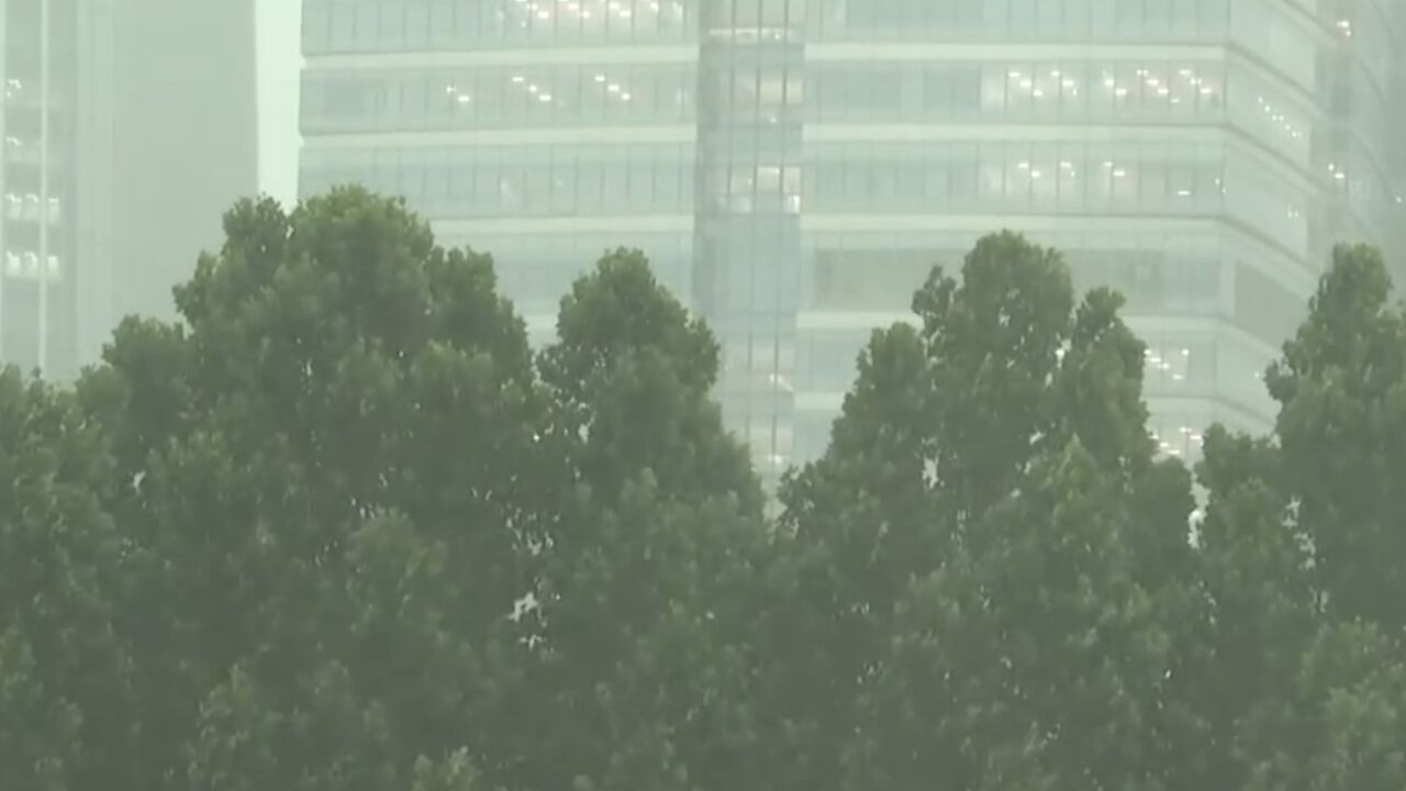 北京发布雷电蓝色预警:大部分地区将有雷阵雨