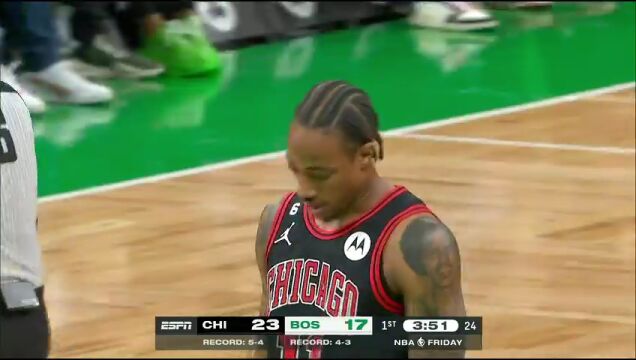 NBA常规赛：公牛vs凯尔特人第1节英文原声回放