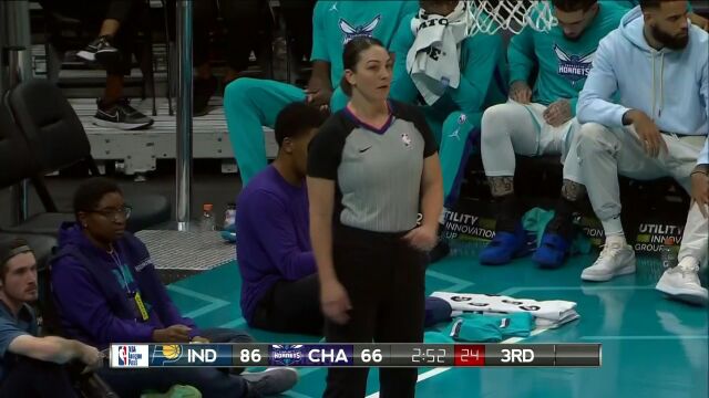 NBA季前赛：步行者vs黄蜂第3节原声解说回放