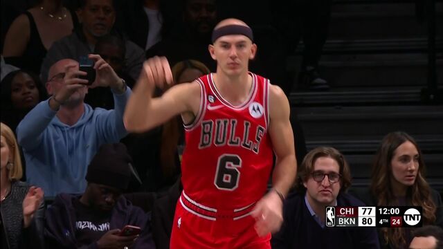 NBA常规赛：公牛vs篮网第4节英文原声回放