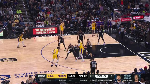 NBA常规赛：湖人vs快船第4节英文原声回放