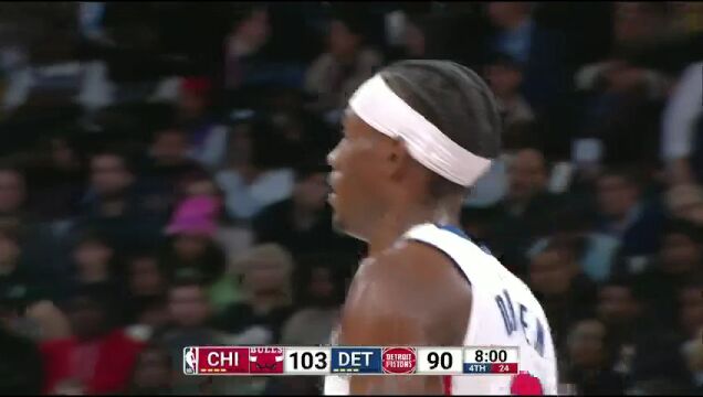 NBA常规赛：公牛vs活塞第4节英文原声回放