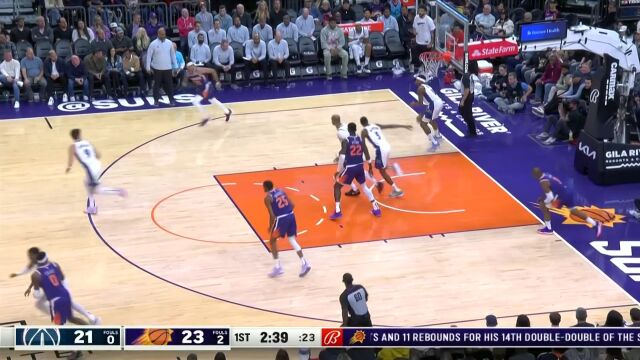 比尔四分卫式长传贯穿全场 阿弗迪亚冲锋在前快攻劈扣