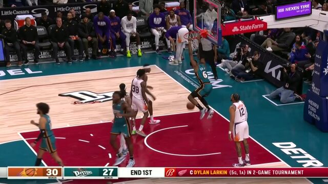 弹跳力碾压！ 迪亚洛神兵天降压哨补扣得手