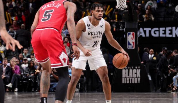 托马斯vs公牛集锦 命中3球罚球线13中13拿下20+6+5