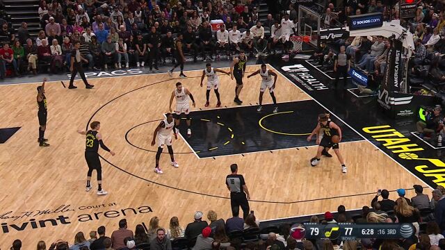 热火vs爵士精华纯享 热火三人20+希罗飞身三分献绝杀