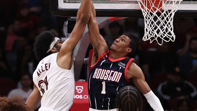 NBA·卡椒缺战快船惨败骑士