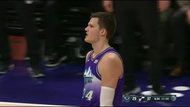 NBA常规赛：黄蜂vs爵士第2节中文解说回放