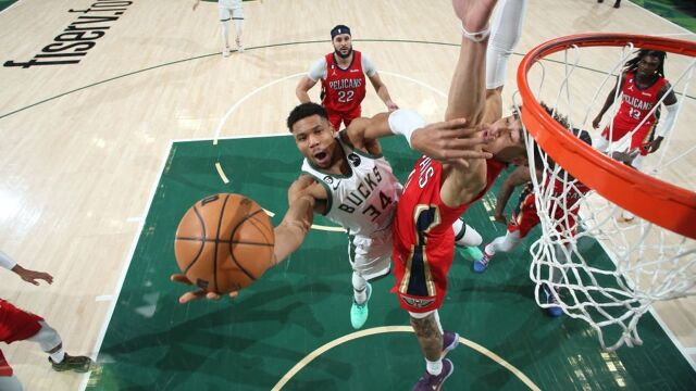 NBA·雄鹿大胜残阵鹈鹕