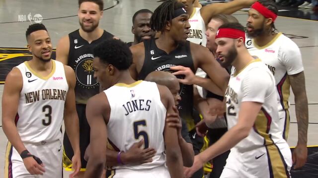 鹈鹕109-120勇士 莺歌26+8+7库里39+8+8率队20分大逆转赢下关键卡位战