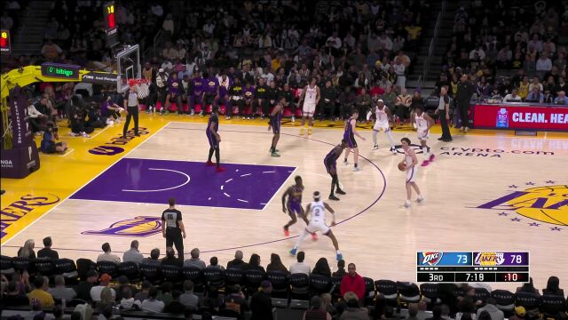 依靠着进攻给出回应 吉迪三分手起刀落特洛伊-布朗以牙还牙