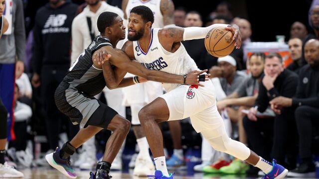 快船127-128国王 福克斯33+7+7威少致命失误乔治28+8错失绝杀